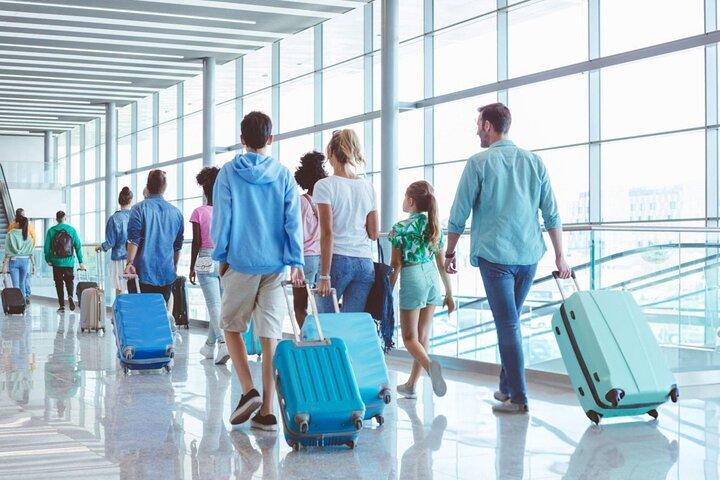 Private Pickup Transfer from Your Hotel to Cairo Airport