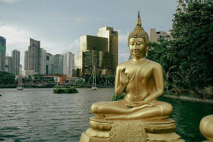 Colombo Private City Tour with Transport