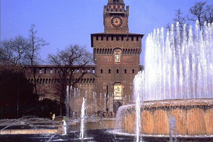 Milan in Style Golf Cart Tour of the Fashion Capital of Italy