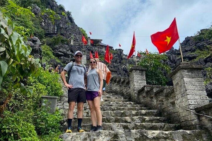 Ninh Binh Highlights: Bich Dong, Trang An, Mua Cave & Hoa Lu