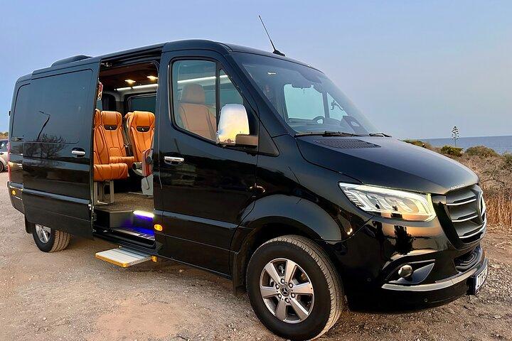 Private transfer from Athens city center to Athens Airport