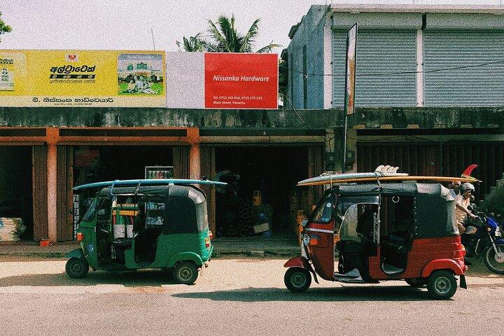 Colombo Tuk Tuk City and Street Food Tour