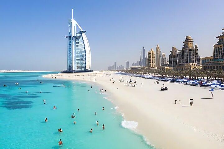 Dubai: Private City Tour with Global Village VIP Entry Tickets