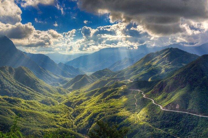 Sapa 2-Day 1-Night Motorbike Adventure with Homestay