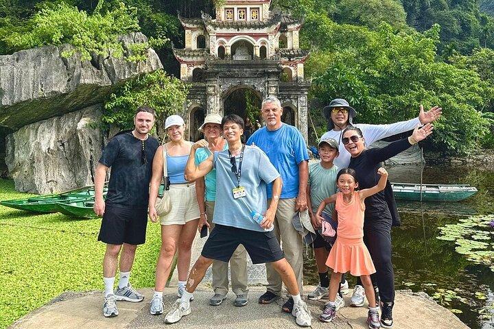 Scenic Ninh Binh: Bich Dong, Trang An Grottoes, Mua Cave & Hoa Lu
