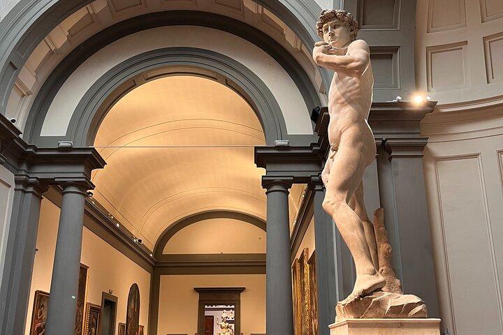 Skip-the-Line Ticket Accademia Gallery & Michelangelo's David