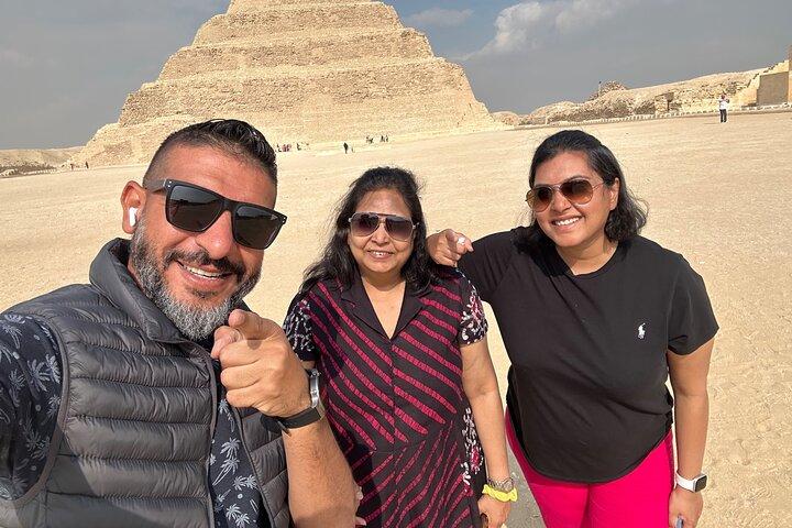 Private Day Tour to Giza Pyramids, Sphinx, Saqqara and Memphis