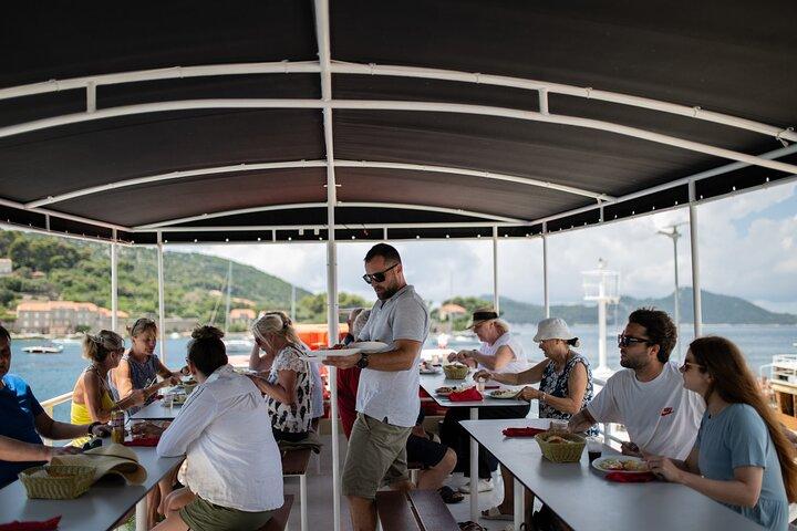 Elaphite island Hopping & City Walls Cruise with Food and Bar