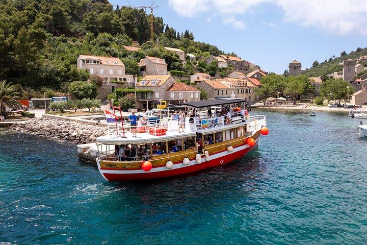 Elaphite island Hopping & City Walls Cruise with Food and Bar