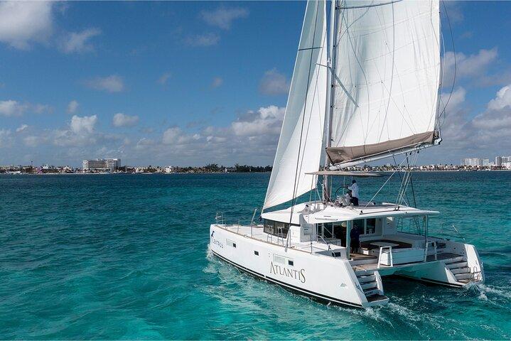 All Inclusive Isla Mujeres Catamaran Tour with Beach Club
