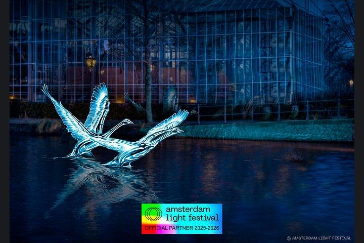 Amsterdam Light Festival: Heated Cruise with Hot Drinks & Bite