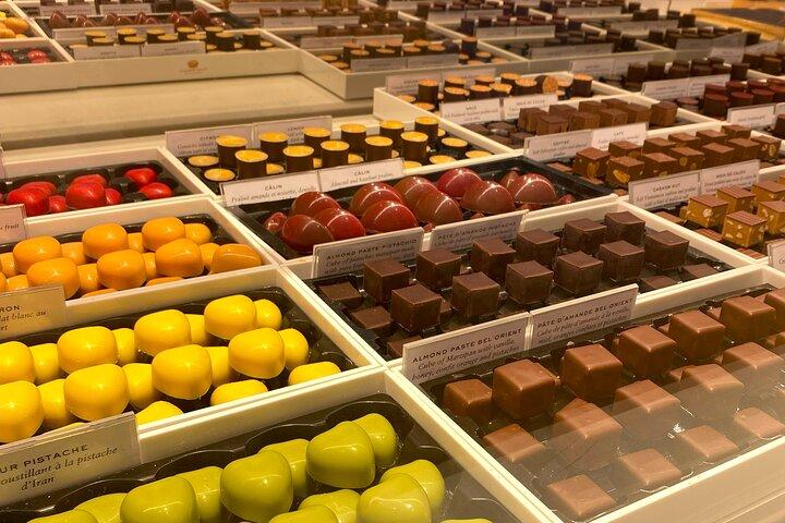 Brussels Food Tour: 10 Tastings of Waffles, Beers, Fries & More