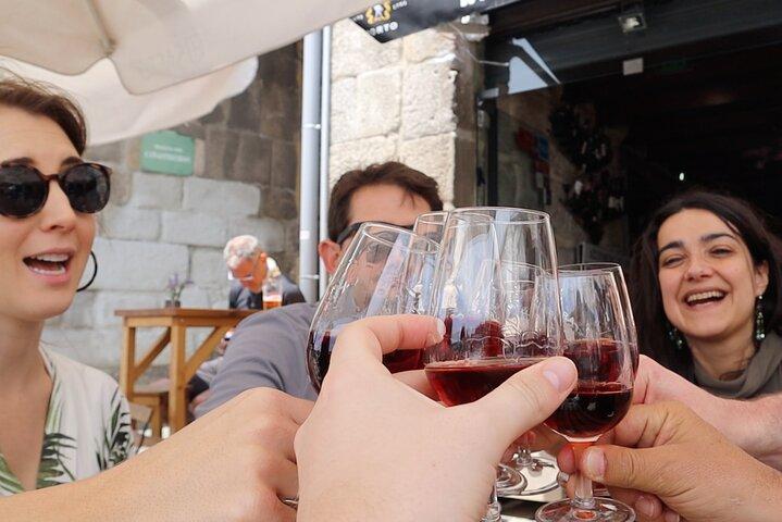 Porto Food Tour of 8 Tastings: Custard Tart, Bifana & Hidden Gems