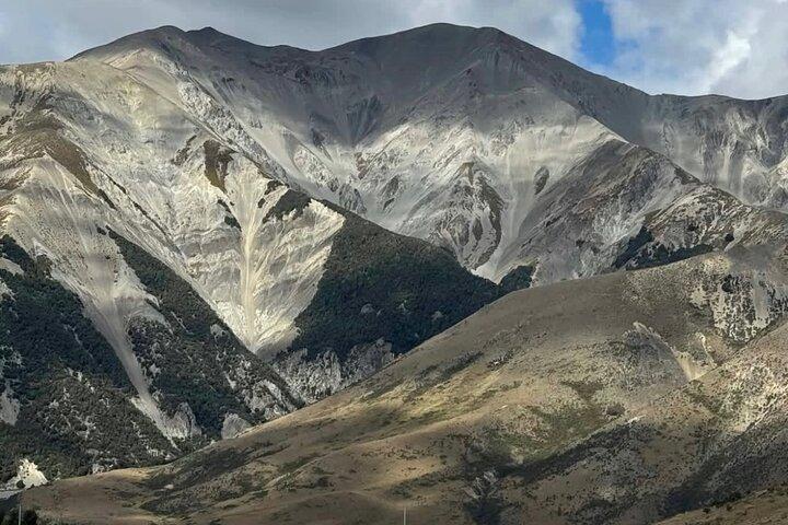 Castle Hill & Arthurs Pass Private day tour from Christchurch
