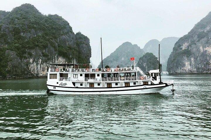 Bai Tu Long Overnight Cruise with Drop Off at Ninh Binh