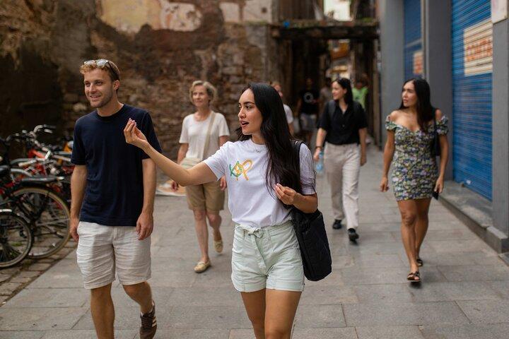 Barcelona Small Group Walking Tour: Gothic Quarter & Hidden Gems