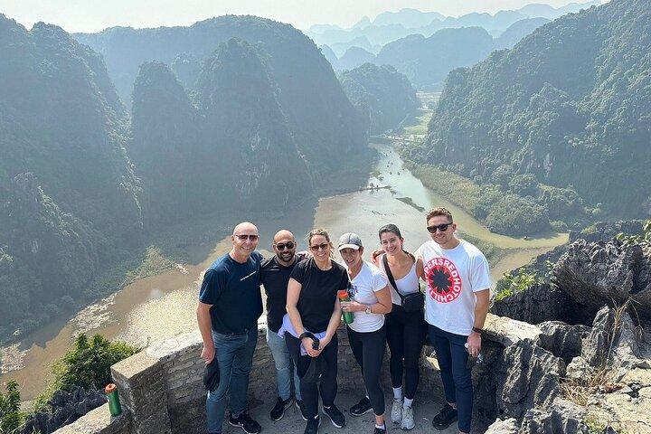 From Hanoi: Ninh Binh Highlights Day Trip with Lunch