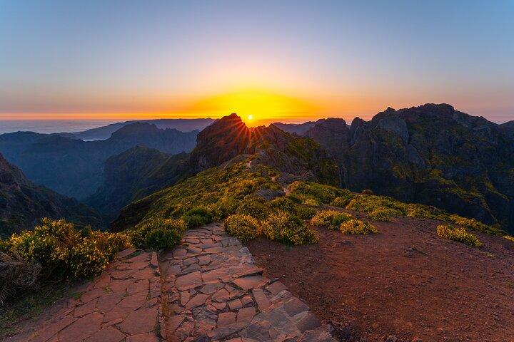 Transfer to Picos da Madeira - Pico do Arieiro and Pico Ruivo