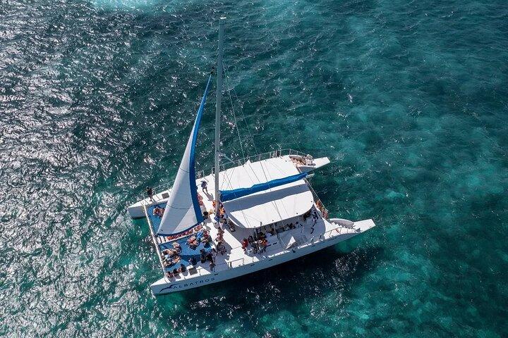 Adults-Only Sunset Catamaran Cruise to Isla Mujeres