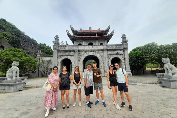 Ninh Binh 2 Days 1 Night Group Tour from Hanoi – Best Highlights