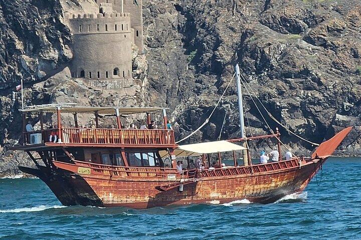 Muscat Omani Dhow Cruise and Snorkeling Tour