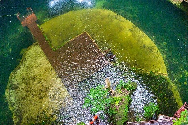 Chichen Itza Tour Plus with Cenote Swim and Round Transportation