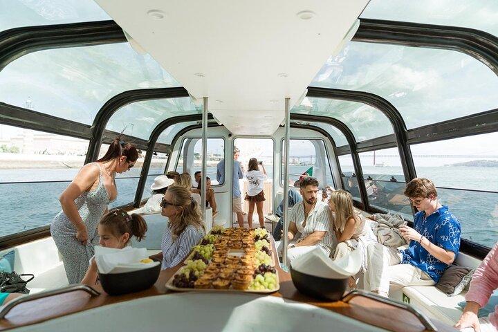 Lisbon Morning Relax Cruise with Drinks & Snacks