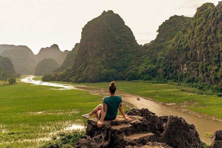 5-Day North Vietnam: Sa Pa - Ninh Binh - Halong Cruise from Hanoi