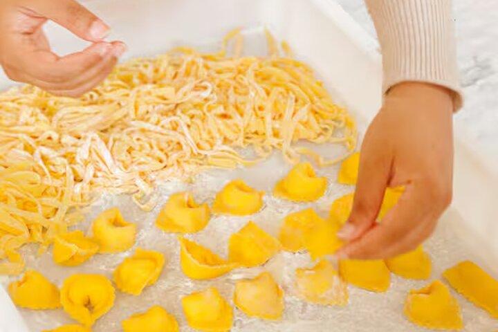 Pastamania 1st Pasta Class in Florence with Museum