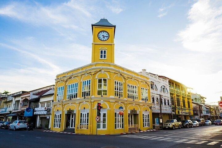 Customized Private Phuket Tour with Driver for 4 to 8 Hours