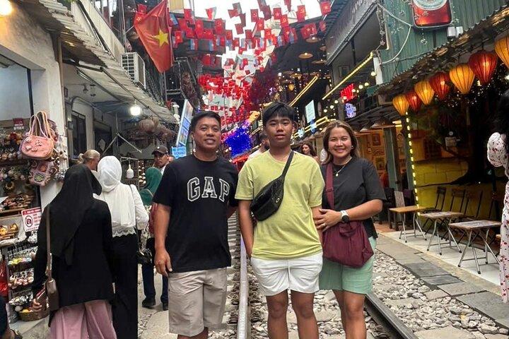 Discovery Inside Hanoi City by Jeep Experience