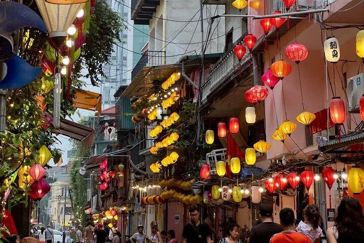 Discovery Inside Hanoi City by Jeep Experience