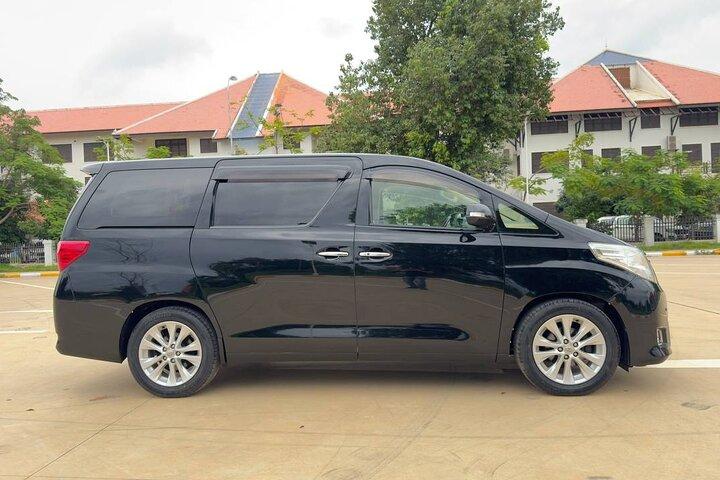 Taxi Siem Reap to Phnom Penh-English Speaking Driver