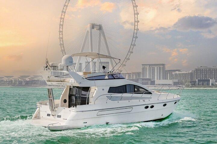 48ft Luxury Yacht Charter Dubai Marina, Atlantis and Burj Al Arab