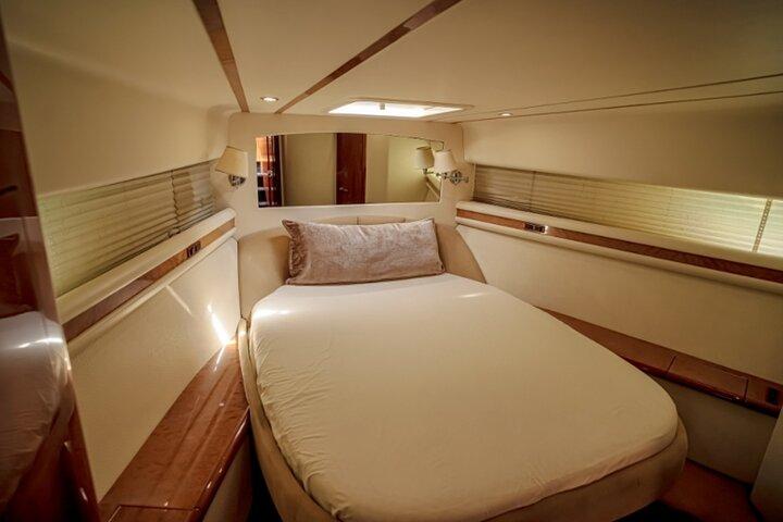 48ft Luxury Yacht Charter Dubai Marina, Atlantis and Burj Al Arab