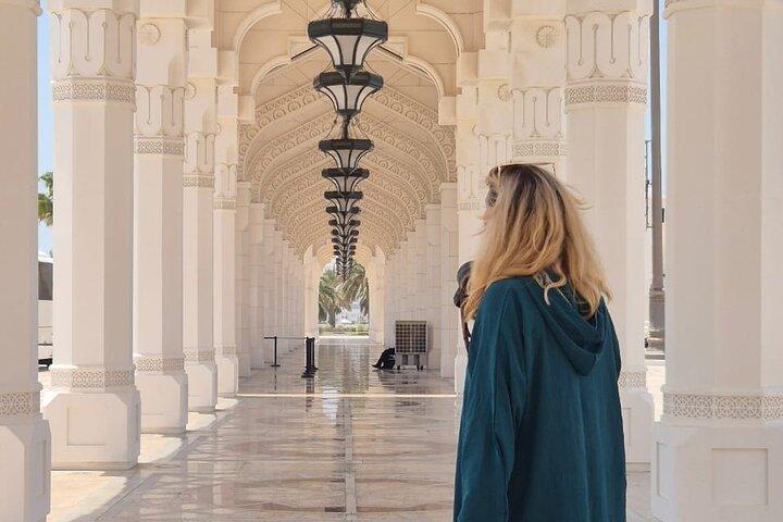 Abu Dhabi City Tour from Dubai with Grand Mosque Express Entry