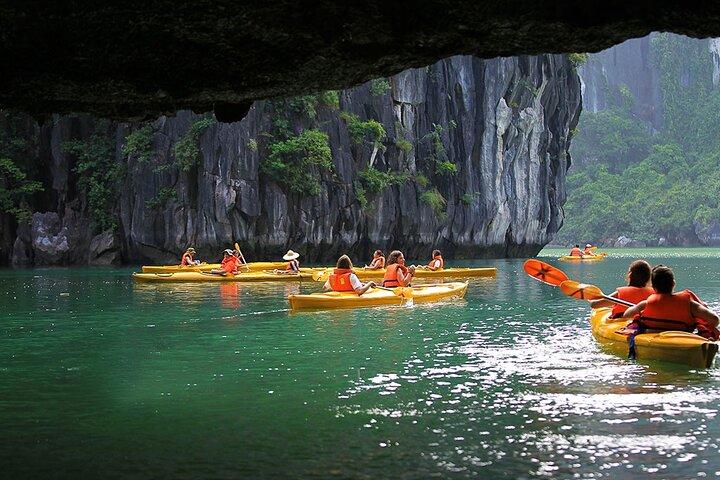 Bai Tu Long Half-Day Tour with Cave Kayaking with Lunch
