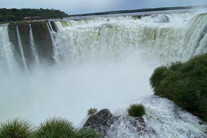 1 Day Private Tour of Brazilian and Argentine Waterfalls