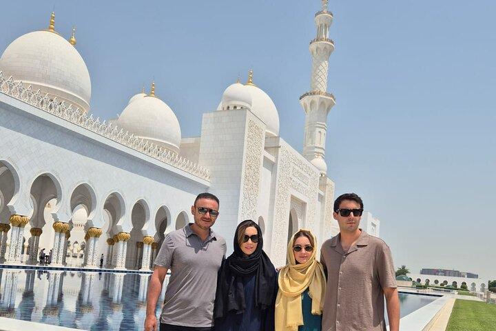 Abu Dhabi City Tour from Dubai with Grand Mosque Express Entry