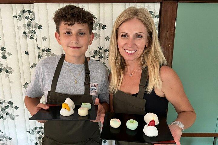 Mochi・Matcha sweets Making Class Near Shibuya at private house