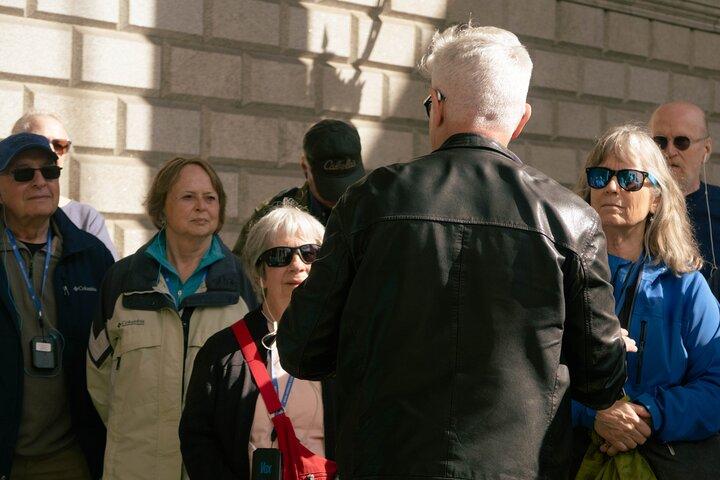 2-Hour Historical Walking Tour from Dublin