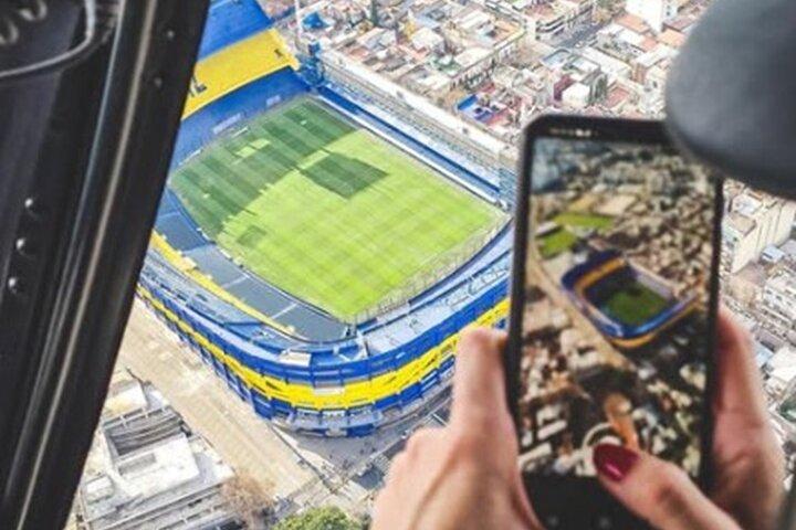 Helicopter flyover in Buenos Aires
