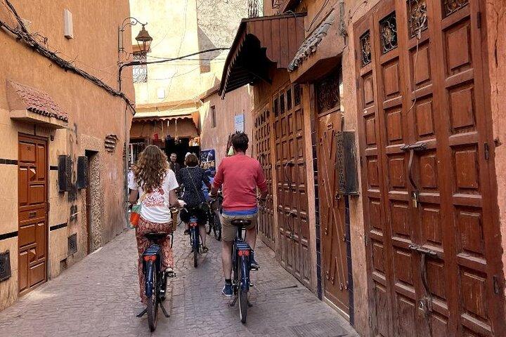 Discover the Best of Marrakech By E-Bike