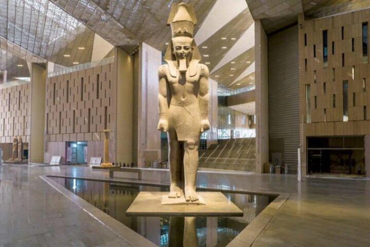 Full Day Giza Pyramids and Grand Egyptian Museum Tour with Lunch
