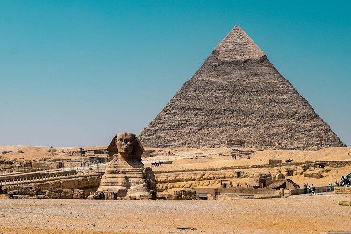 Full Day Giza Pyramids and Grand Egyptian Museum Tour with Lunch