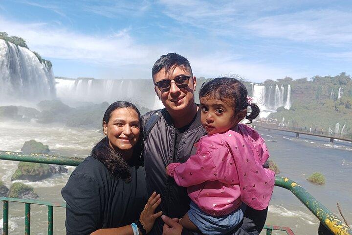 PRIVATE - Iguazu Falls side Argentine + boat option