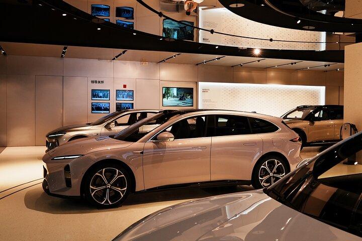 Shanghai Tech Tour: Driverless Car Ride & Humanoid Robots visit