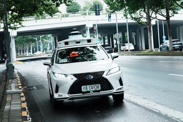 Shanghai Tech Tour: Driverless Car Ride & Humanoid Robots visit