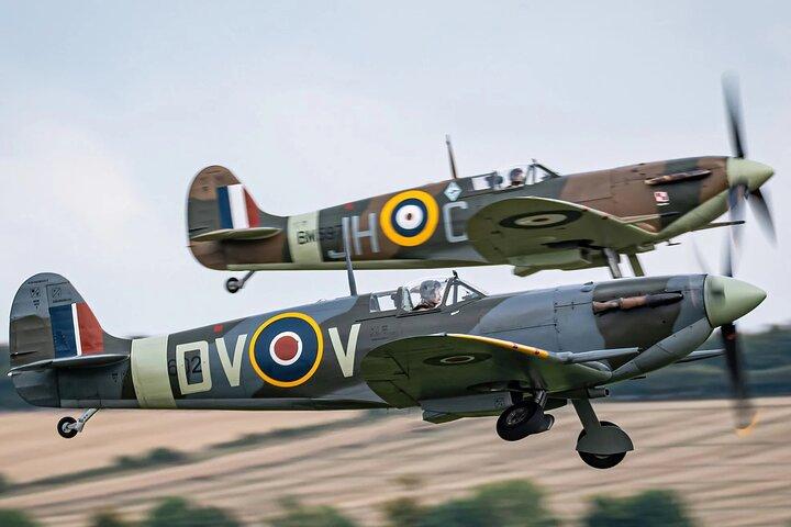 Duxford IWM Air Museum & Airfield Private Car Easy London Pickup