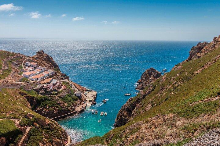 Private: Berlenga Islands by Boat, Peniche & Óbidos from Lisbon
